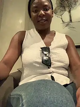 Ass-Queen online show from 17, 12, 2025