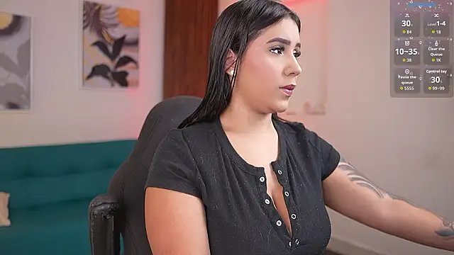 Snapshot of SheylaBakerr chatting on 5, 3, 2026 SheylaBakerr online show from 5, 3, 2026