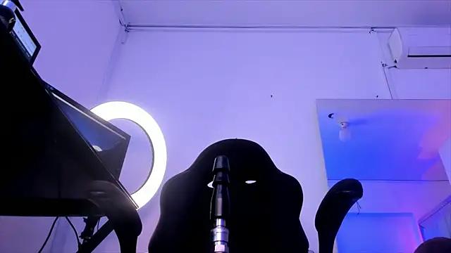 SheylaBakerr online show from 17, 3, 2025