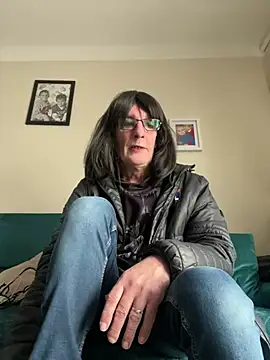 Sissy Ambre online show from 1, 3, 2025