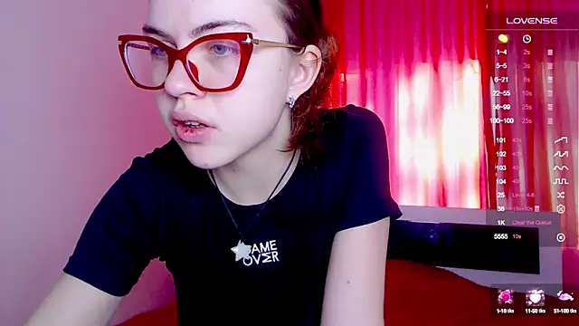 Sarah HS online show from 5, 2, 2025