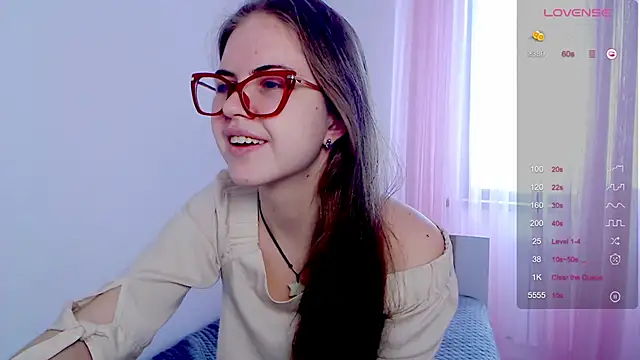 Snapshot of Sarah_HS chatting on 3, 2, 2026 Sarah HS online show from 3, 2, 2026