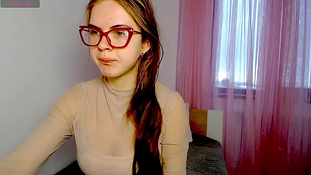 Snapshot of Sarah_HS chatting on 26, 2, 2026 Sarah HS online show from 26, 2, 2026