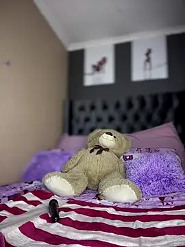 Candy-Heart online show from 21, 12, 2025