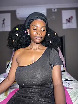 Candy-Heart online show from 5, 3, 2026