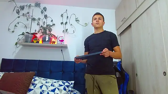 flint ryan online show from 24, 3, 2026