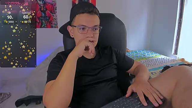 Snapshot of Dunkan_Kravitz chatting on 10, 9, 2025 Dunkan Kravitz online show from 10, 9, 2025