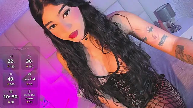 Snapshot of Summer_walkerr chatting on 25, 6, 2026 Summer walkerr online show from 25, 6, 2026