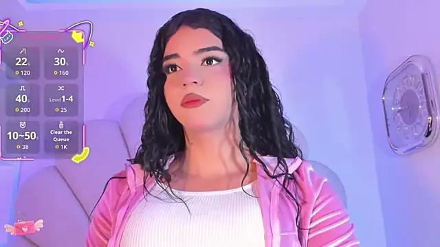 Summer walkerr online show from 23, 11, 2025