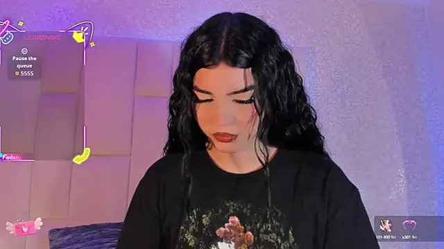 Summer walkerr online show from 9, 9, 2025