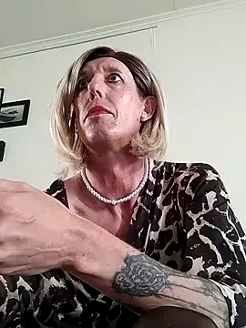 AlexiaXXL online show from 19, 4, 2026