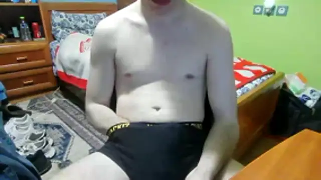 Snapshot of AvarageEuropeGuy chatting on 30, 4, 2026 AvarageEuropeGuy online show from 30, 4, 2026