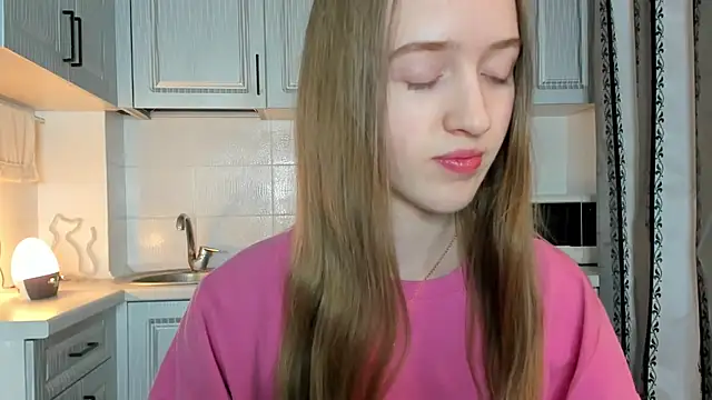 leslie my lovee online show from 25, 10, 2025