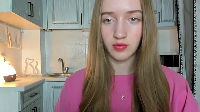 leslie my lovee online show from 15, 10, 2025