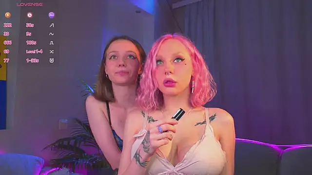 Kinky Girls online show from 28, 1, 2025