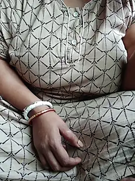 Ivy-09 online show from 5, 3, 2026