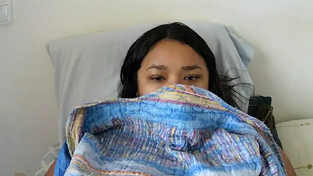 ArisaGonzalez online show from 22, 10, 2025