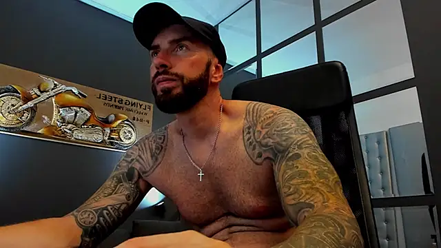 Snapshot of AronGrant chatting on 19, 7, 2026 AronGrant online show from 19, 7, 2026