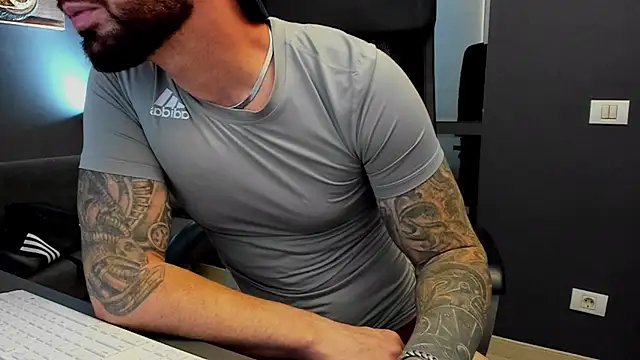 AronGrant online show from 1, 11, 2025