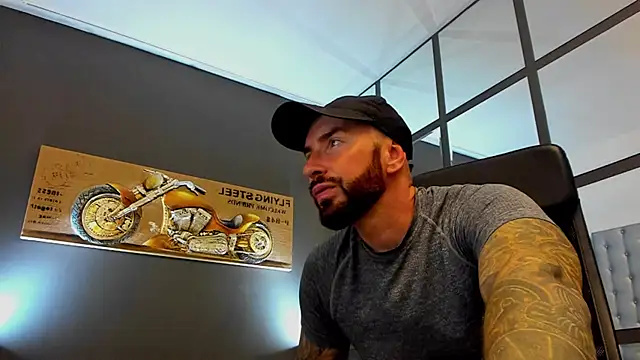 Snapshot of AronGrant chatting on 12, 7, 2026 AronGrant online show from 12, 7, 2026