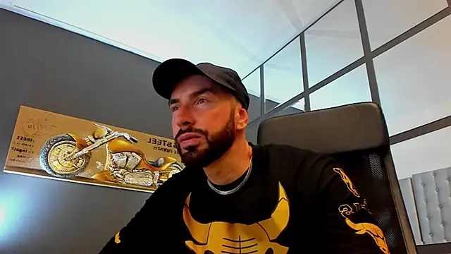 Snapshot of AronGrant chatting on 16, 6, 2026 AronGrant online show from 16, 6, 2026
