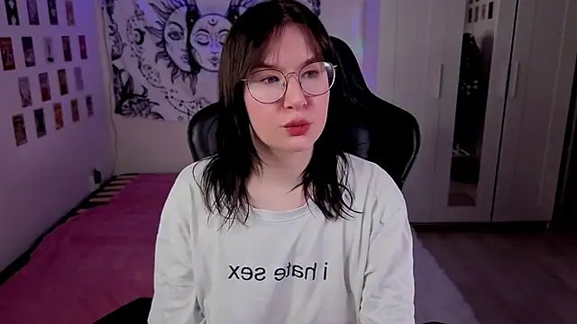 MyNameIsLilith online show from 7, 6, 2026