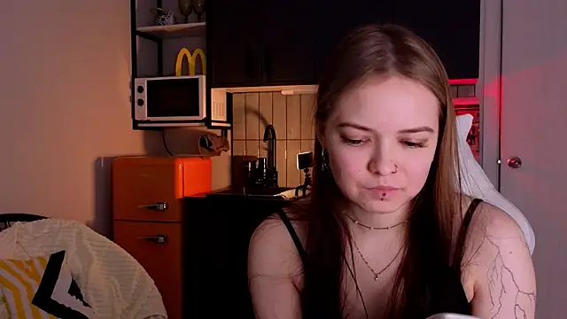 doll lol  online show from 3, 12, 2025