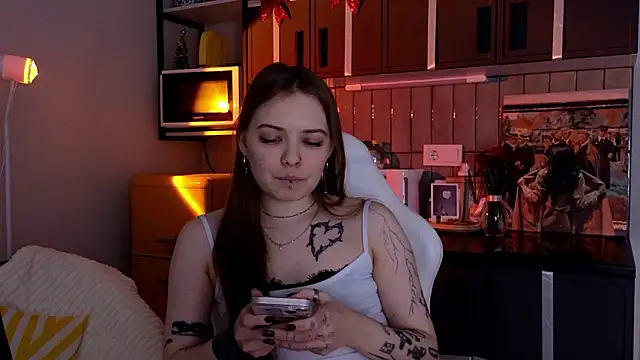 doll lol  online show from 17, 2, 2026