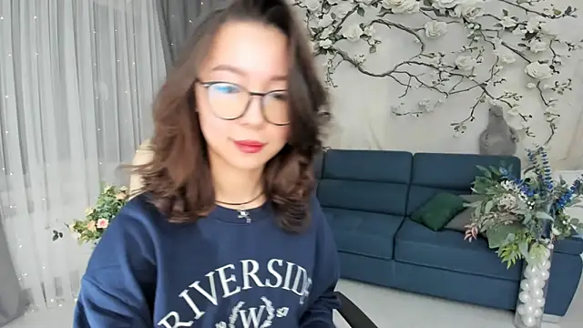 AgnieszkaBanana online show from 10, 2, 2026