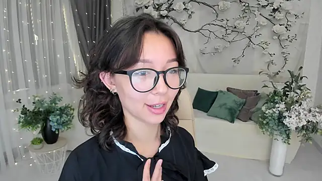 AgnieszkaBanana online show from 11, 9, 2025