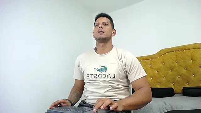 Chris Dick23 online show from 6, 5, 2026