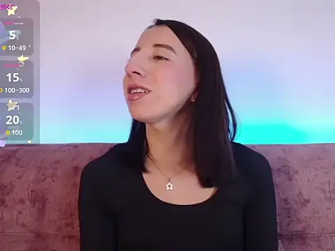 Miiaa doll online show from 18, 12, 2025