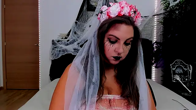 KlaraHope online show from 30, 10, 2025