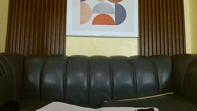 Nicole Ramires online show from 9, 2, 2026