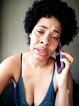 Su Duarte 1 online show from 4, 12, 2025