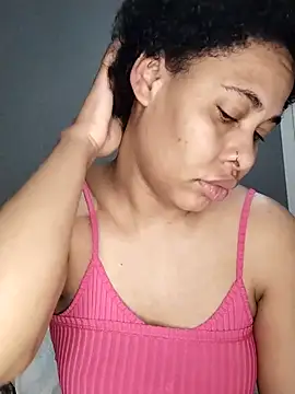 Su Duarte 1 online show from 18, 9, 2025