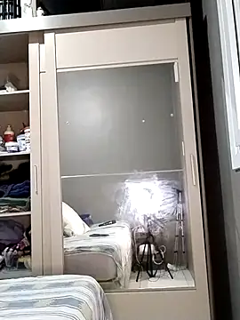 Su Duarte 1 online show from 12, 9, 2025