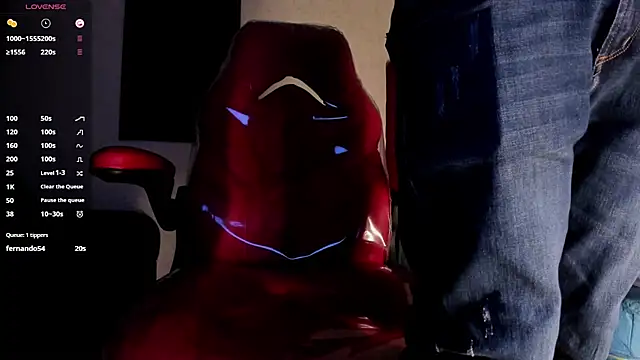 Lil Curved online show from 11, 10, 2025