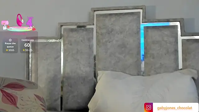 GabyyJones online show from 19, 9, 2025