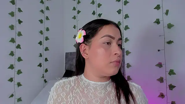 Miaa Garcia online show from 16, 7, 2026