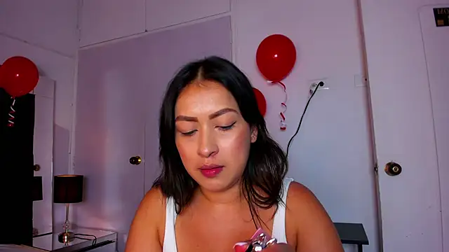 Miaa Garcia online show from 14, 2, 2025