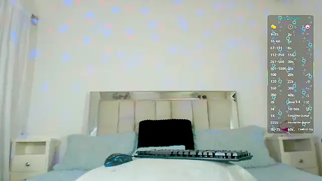 Snapshot of Brenda__01 chatting on 19, 6, 2026 Brenda 01 online show from 19, 6, 2026