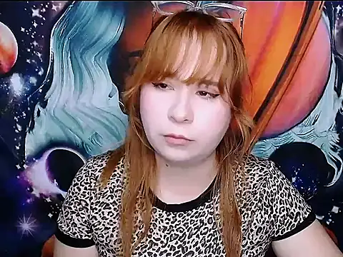 SubLayla01 online show from 13, 9, 2025