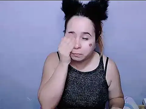 SubLayla01 online show from 1, 12, 2025