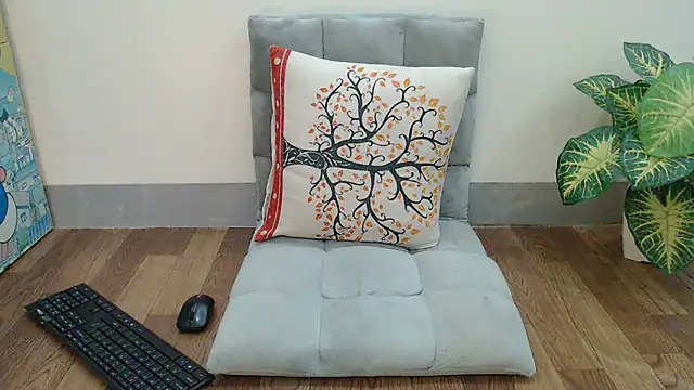 Linn 97 online show from 10, 11, 2025