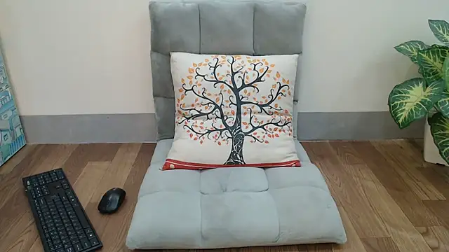 Linn 97 online show from 9, 10, 2025