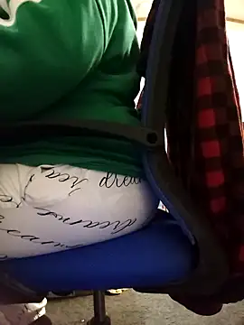 missthickness35 Pika online show from 28, 1, 2025