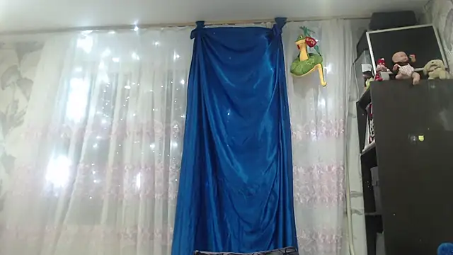 CamDiva113 online show from 4, 10, 2025