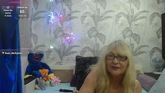 CamDiva113 online show from 14, 1, 2026