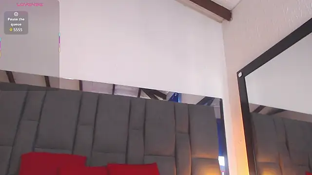 SELENA BIGBOOBS online show from 28, 3, 2026